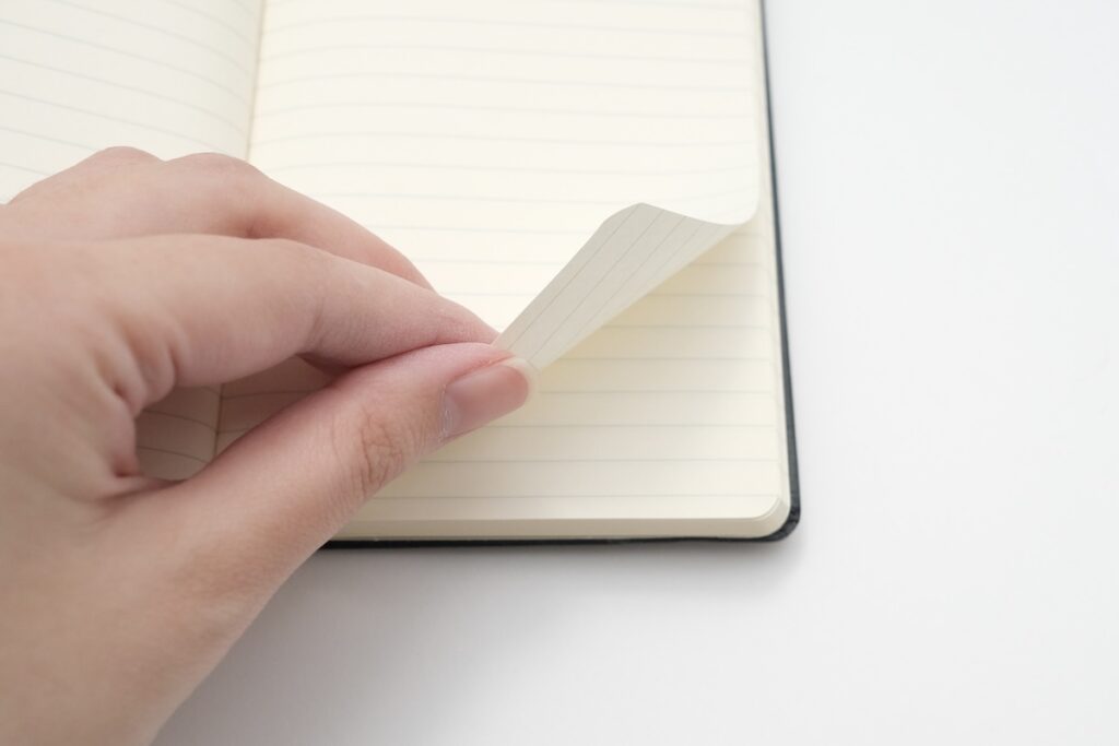 モレスキンノートの紙