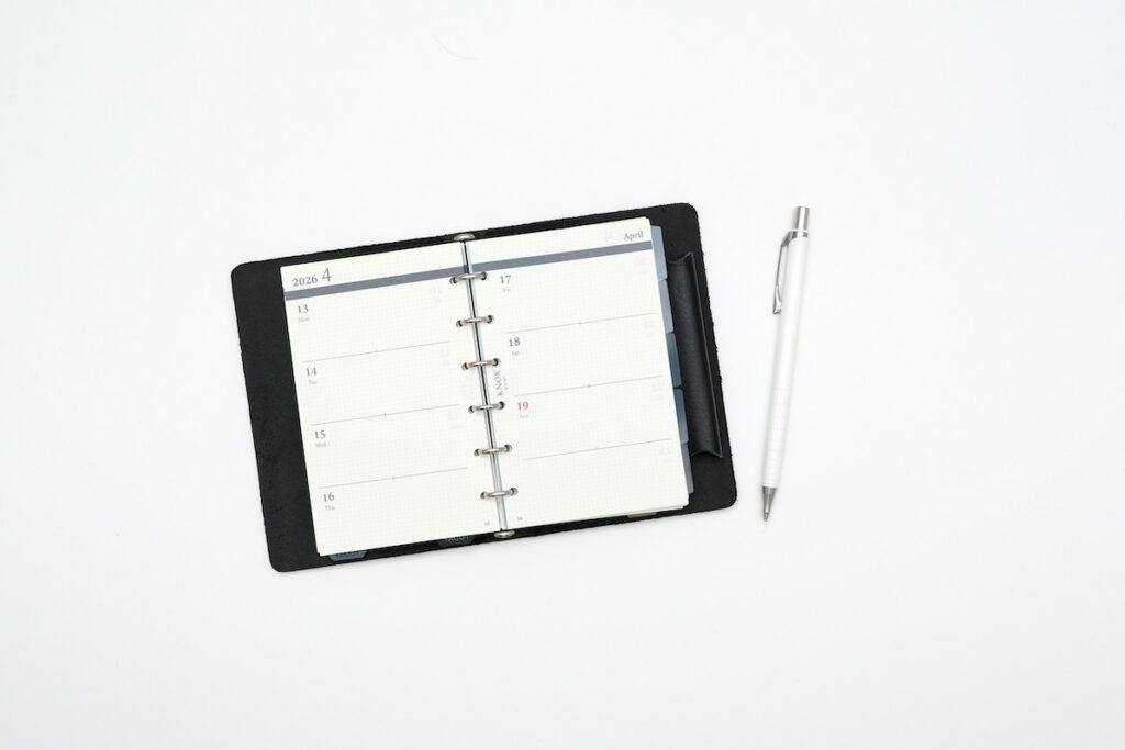 システム手帳プロッターとシャープペンシル